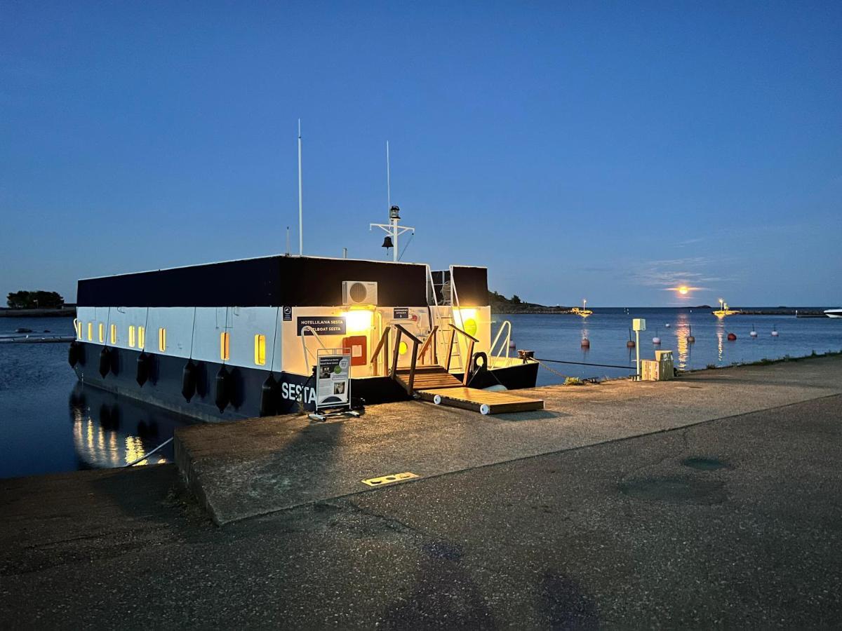 Hotellilaiva Sesta Hanko Esterno foto